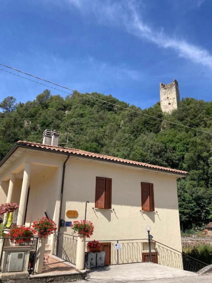 מלון Torre Orsina La Casa Dei Nonni מראה חיצוני תמונה