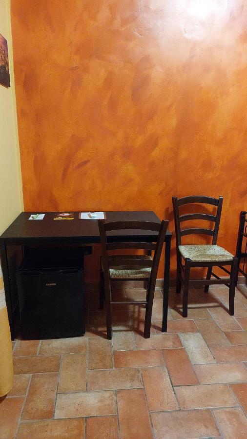 מלון Torre Orsina La Casa Dei Nonni מראה חיצוני תמונה