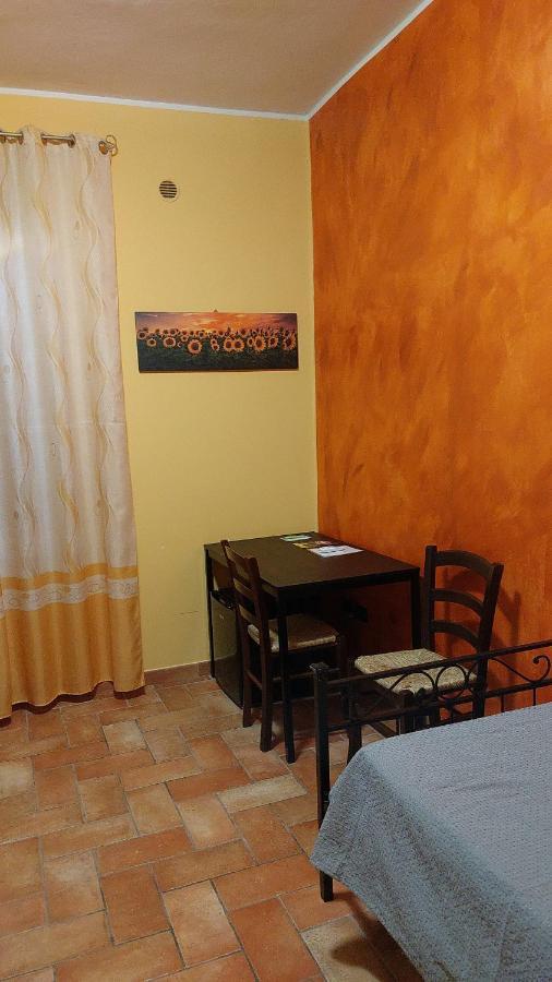 מלון Torre Orsina La Casa Dei Nonni מראה חיצוני תמונה