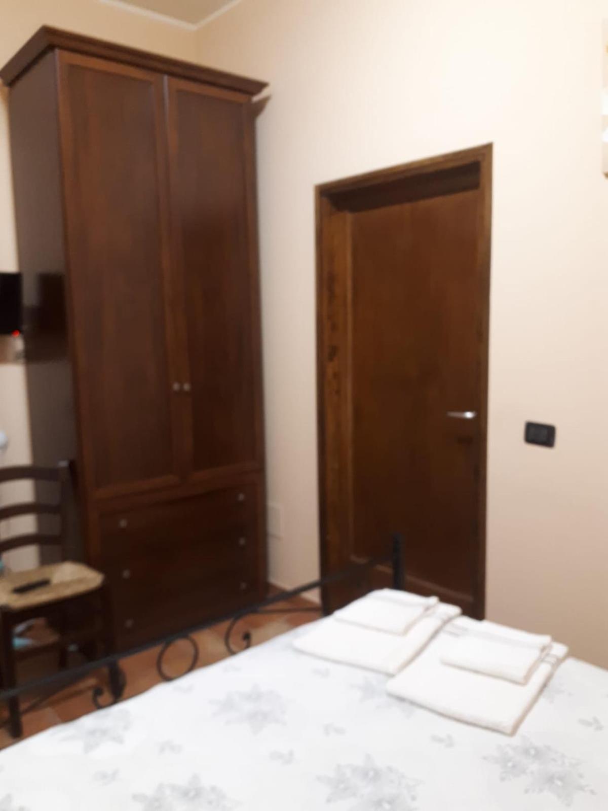 מלון Torre Orsina La Casa Dei Nonni מראה חיצוני תמונה
